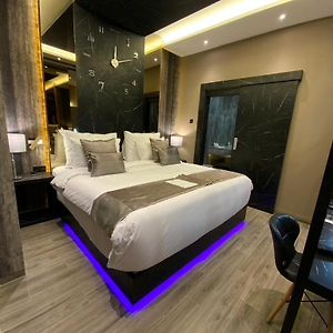 De Paris Hotel